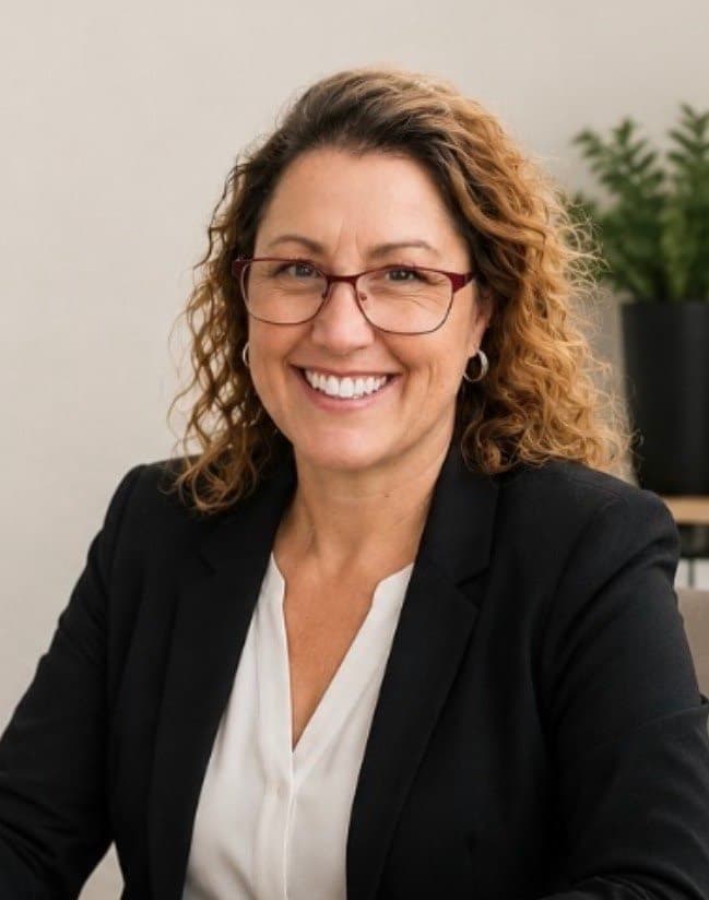 Robyn Cooper, owner of Bee zy Bookkeeping Service